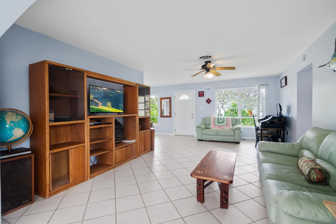 Photo of 426 Atlantis Drive