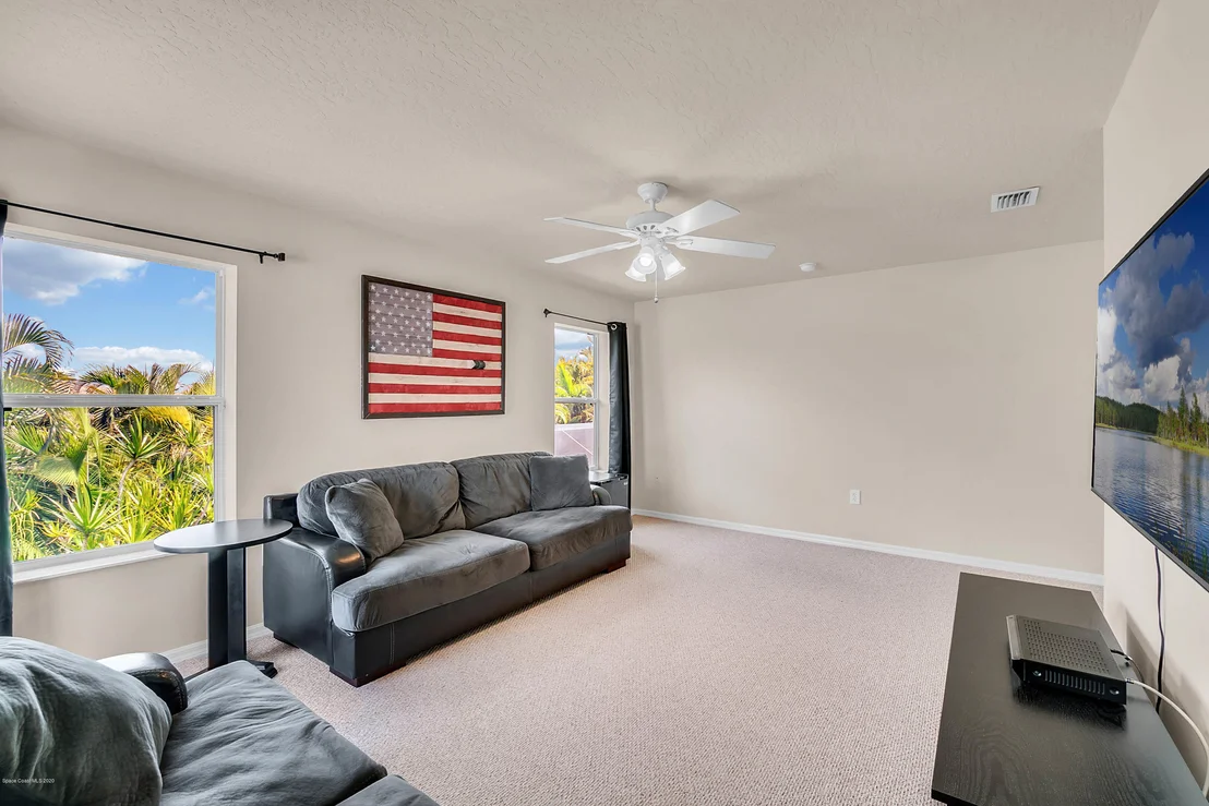 Photo of 562 Carmel Drive