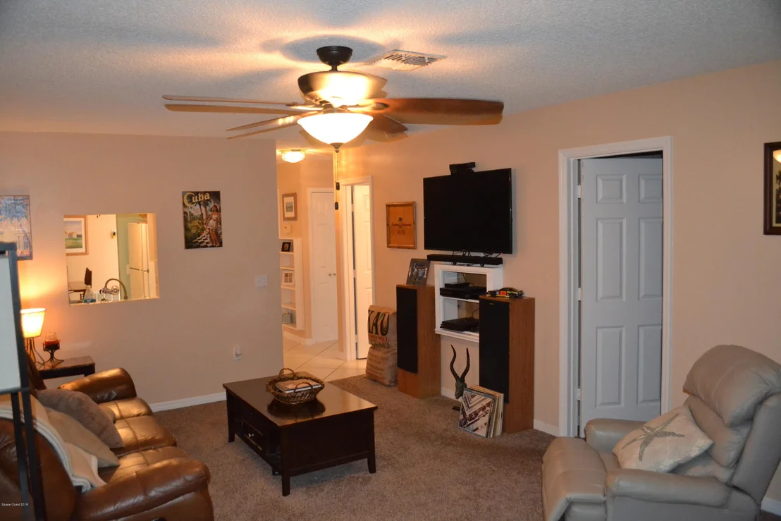 Photo of Unit 34 at 180 Shell Place