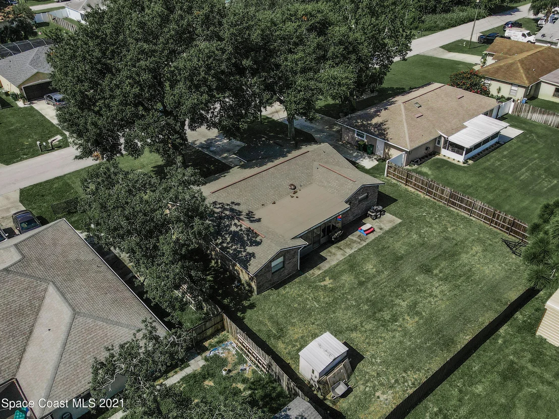 Photo of 5696 Beaverbrook Street
