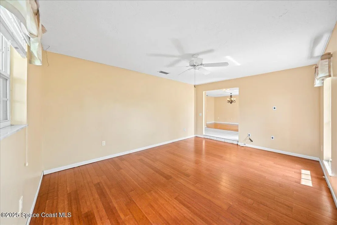 Photo of 340 Albacore Place