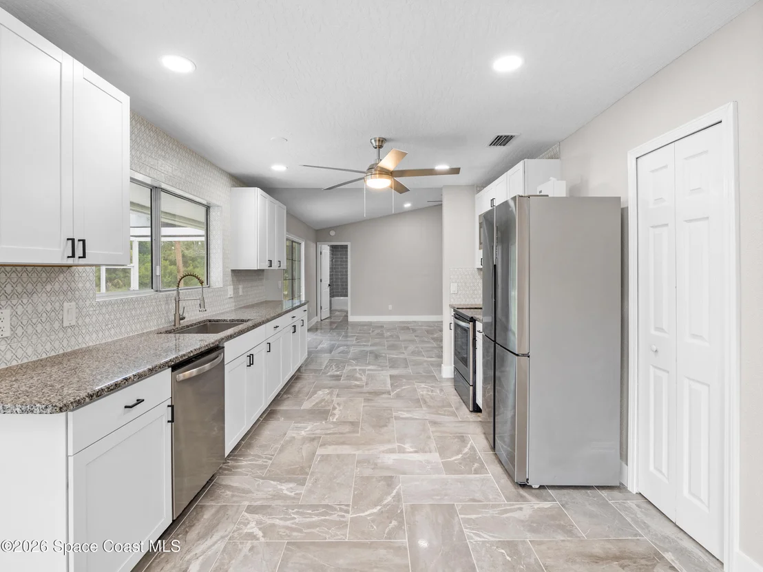 Photo of 3480 Weber Road