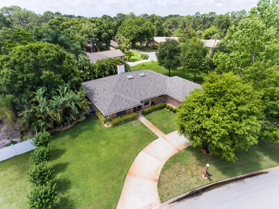 Photo of 7974 Timberlake Drive