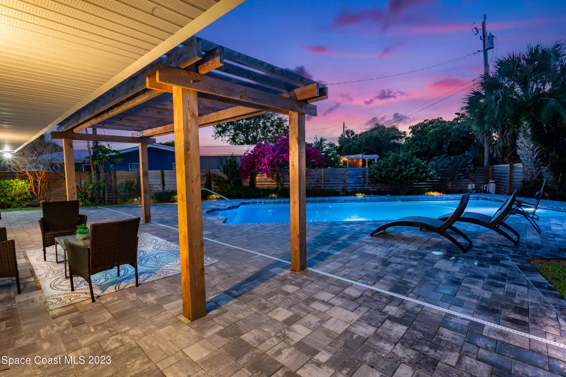 Photo of 500 Hibiscus Trail