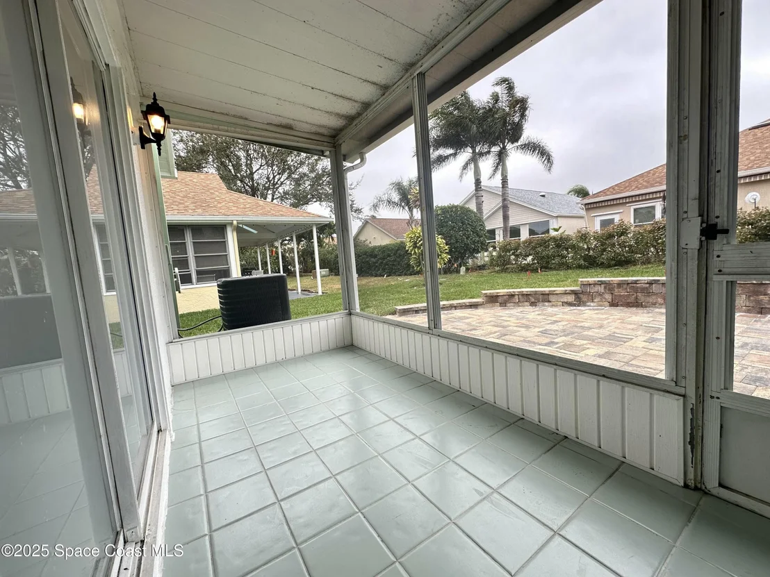 Photo of 4106 Twin Oaks Boulevard