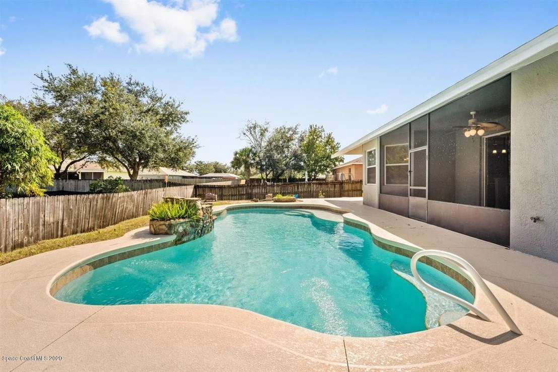 Photo of 6447 Bamboo Avenue