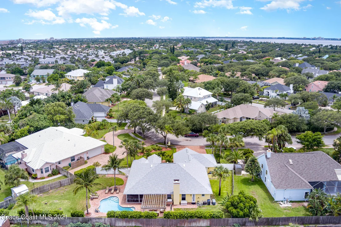 Photo of 243 Peregrine Drive