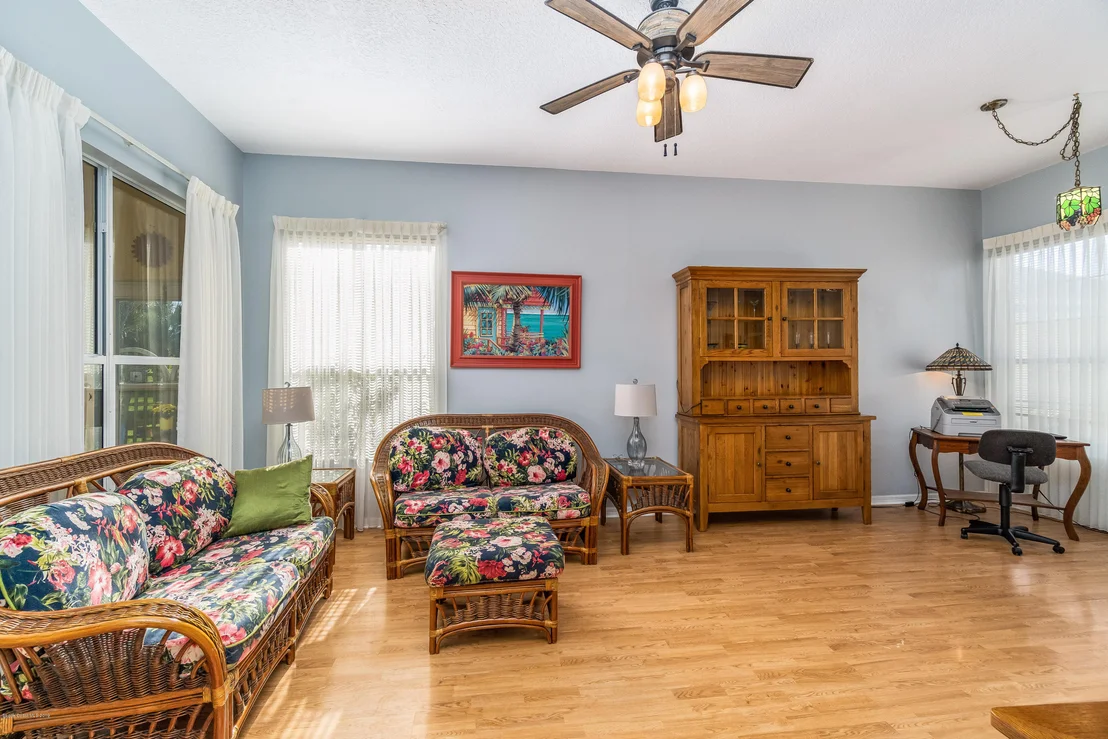 Photo of 2348 Addington Circle