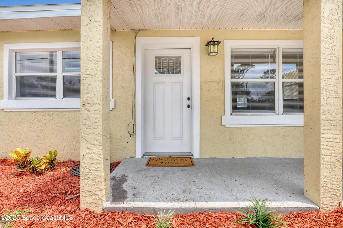 Photo of 2152 Post Road