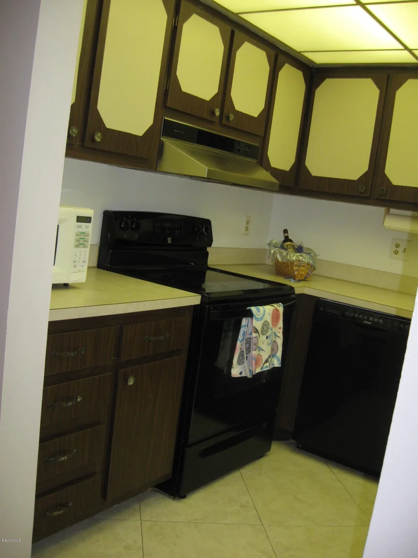 Photo of Unit 5E at 2475 Eagle Drive