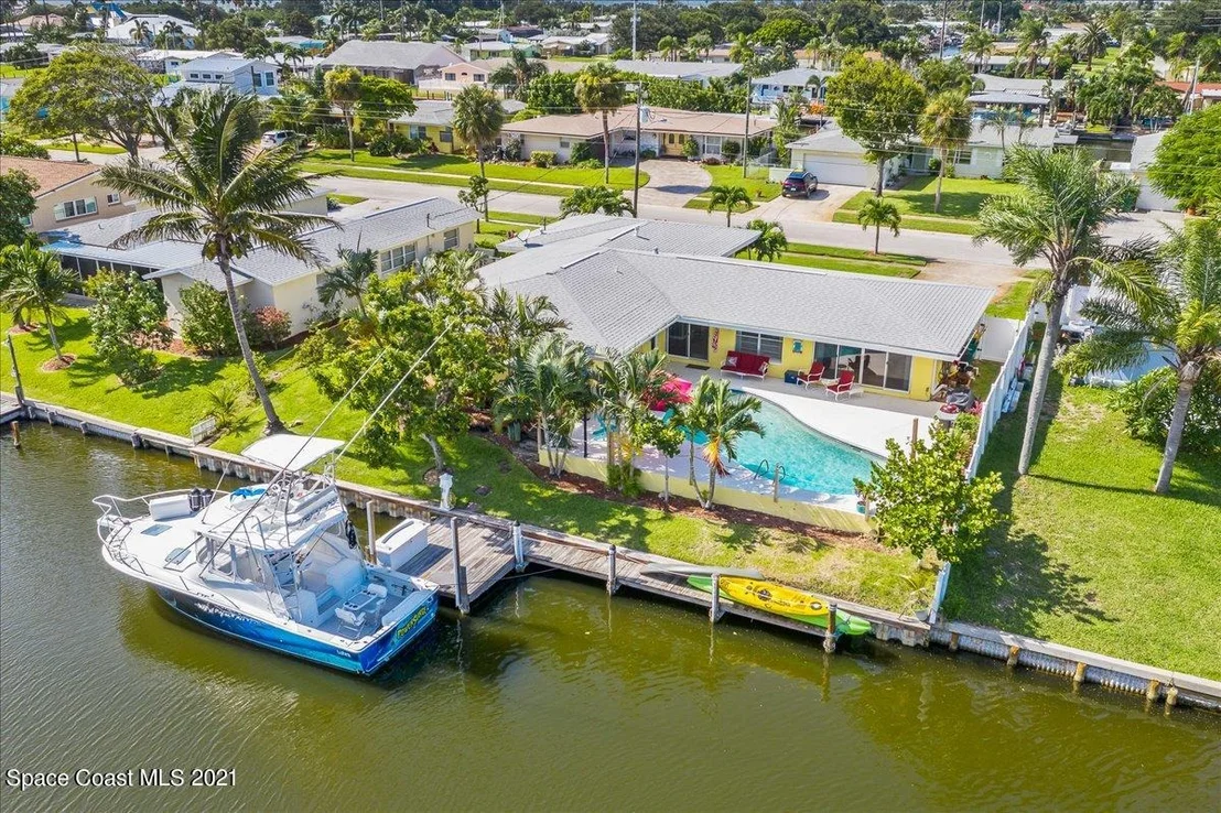 Photo of 458 Sandpiper Drive