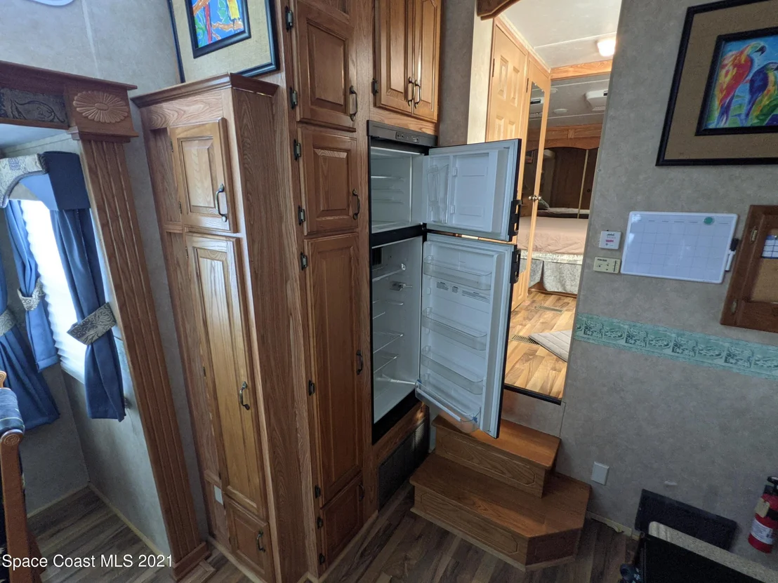 Photo of 270 Galaxy Lane