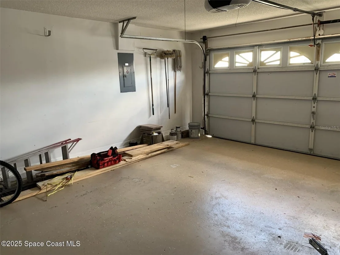 Photo of 1474 Crane Creek Boulevard