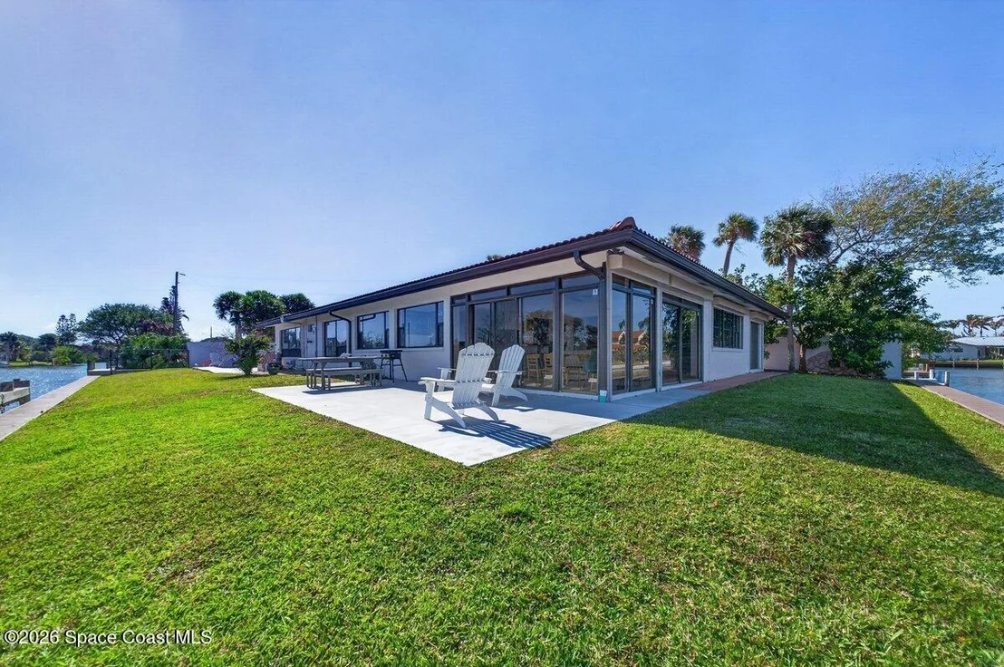 Photo of 200 Rose Drive