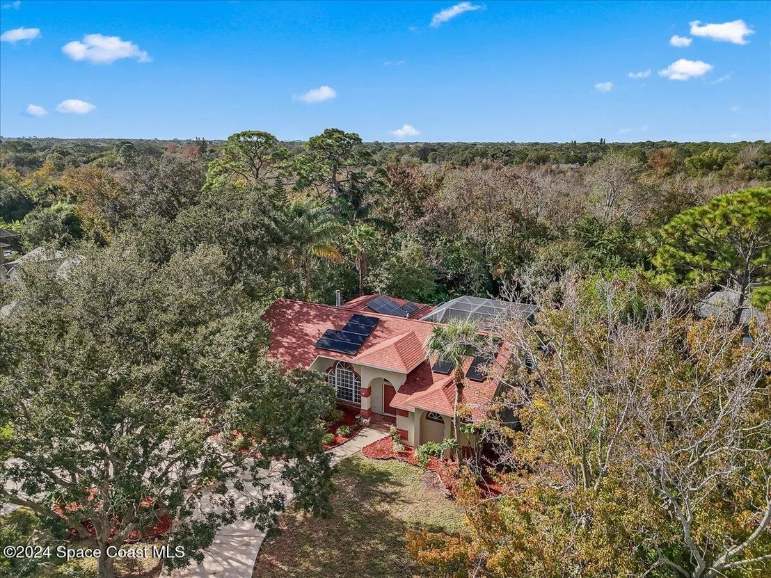 Photo of 4360 Canard Road