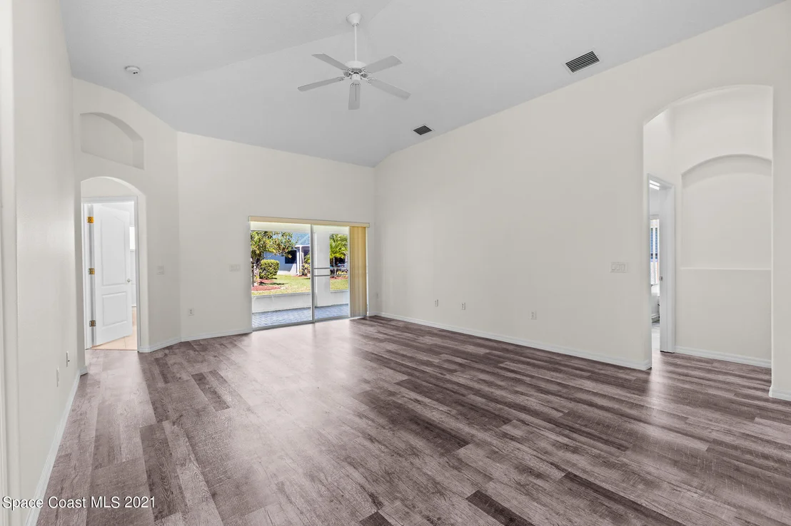 Photo of 1400 Indian Oaks Drive
