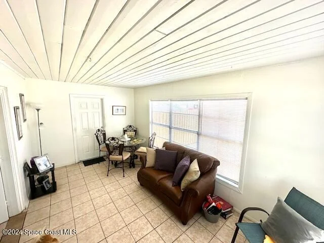Photo of 941 Croton Road