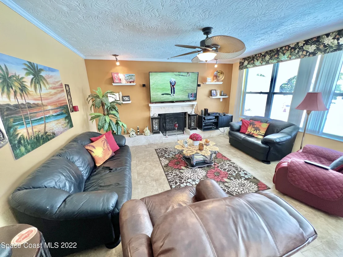 Photo of 16 Sloop Drive