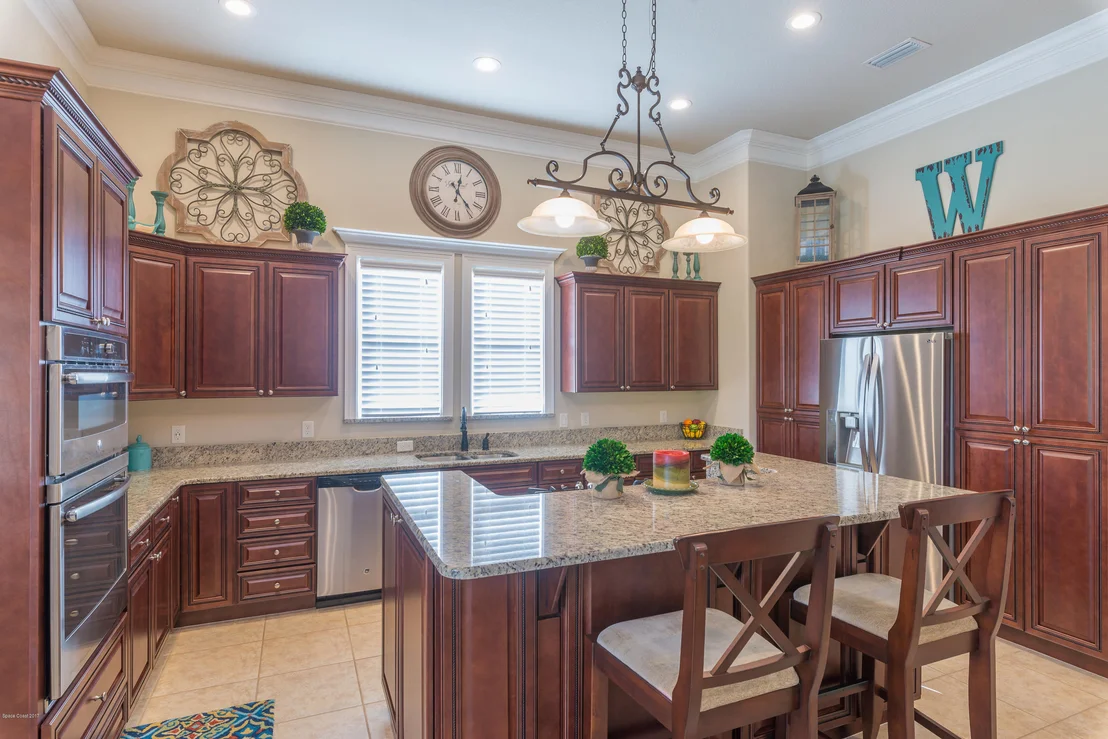 Photo of 1202 Tralee Bay Avenue