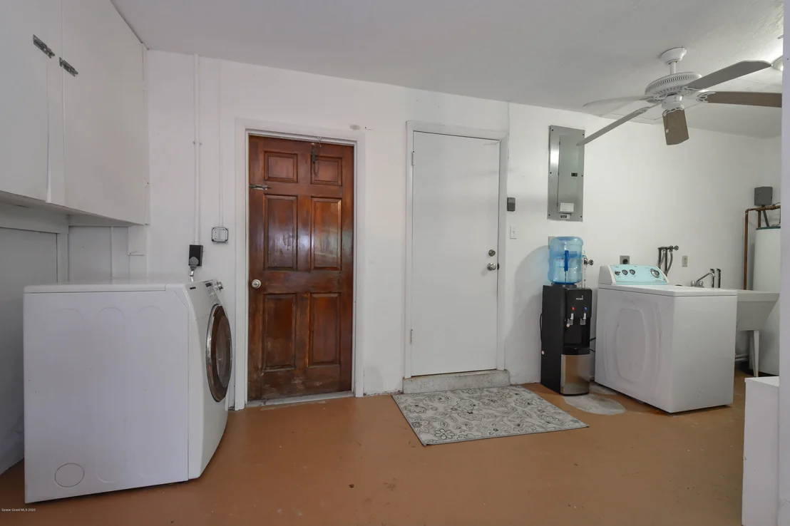 Photo of 460 Oak Ridge Drive