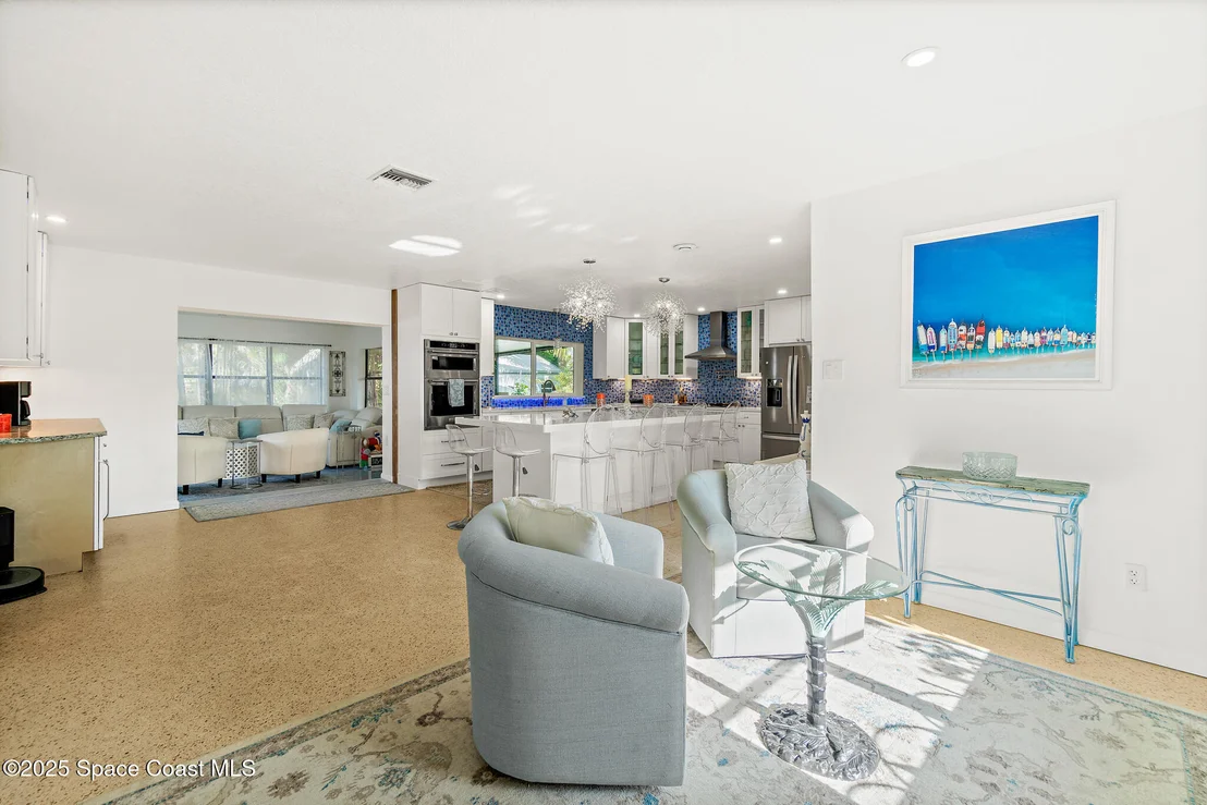Photo of 300 Pelican Drive