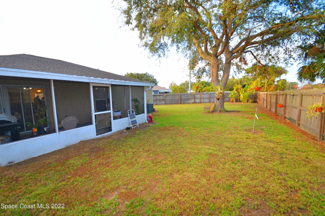 Photo of 2179 Myla Lane