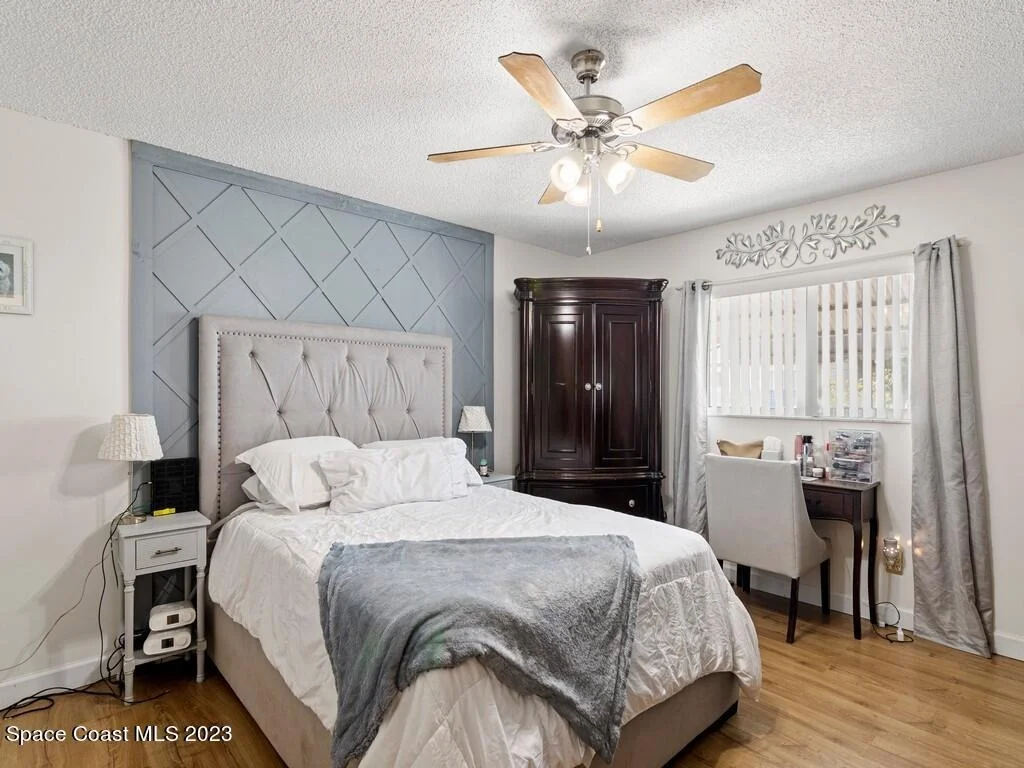 Photo of 2245 4th Place