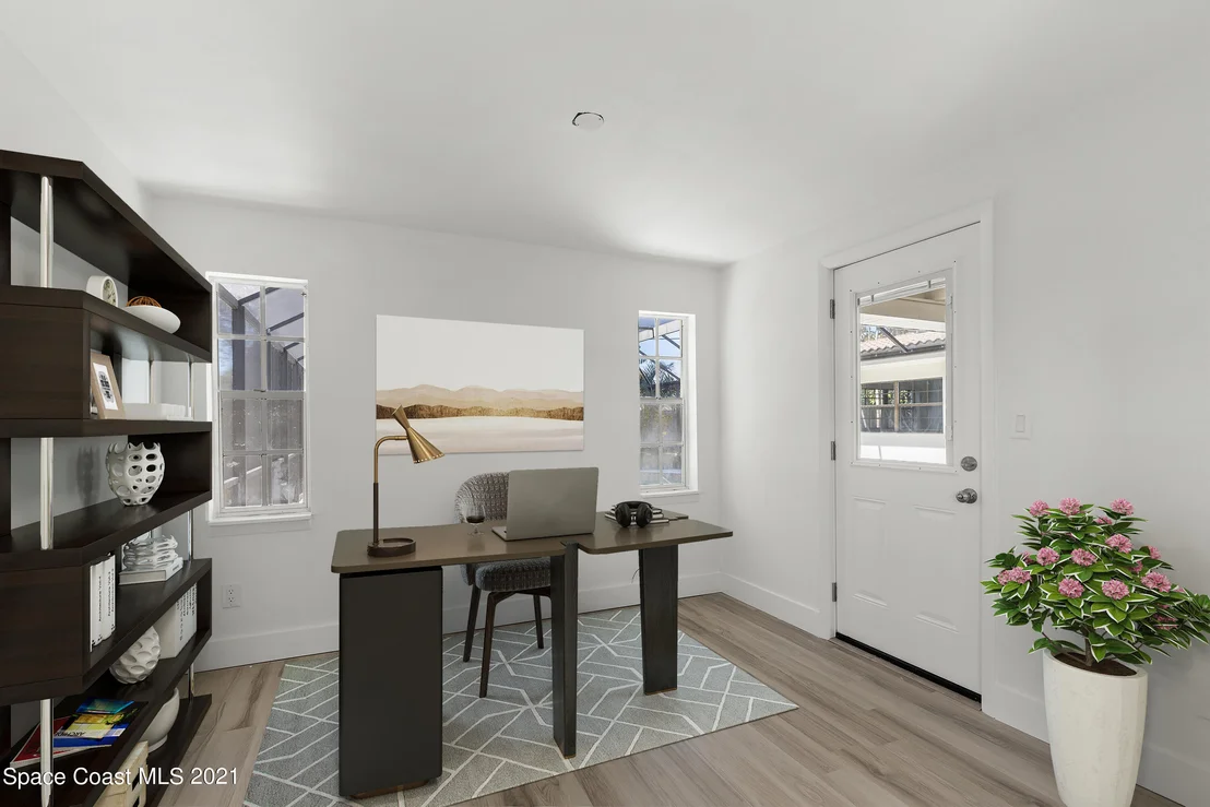 Photo of 151 Cocoa Avenue