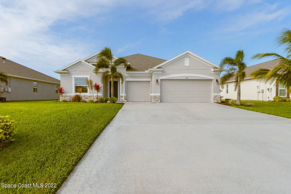 Photo of 8431 Laguna Circle
