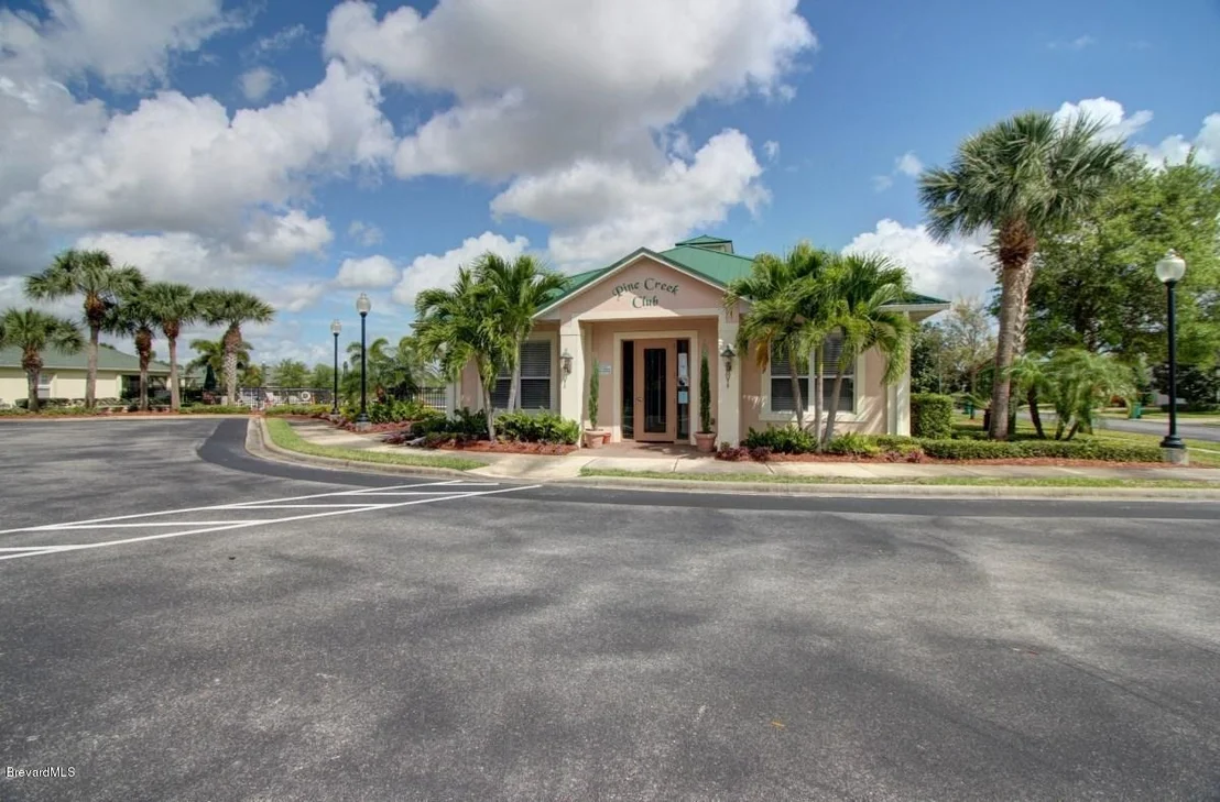 Photo of 911 Indian Oaks Drive