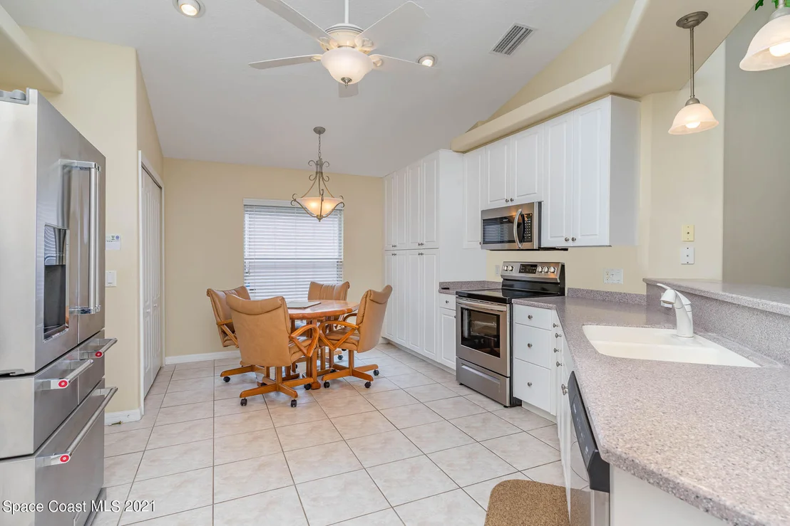 Photo of 6947 Owen Drive