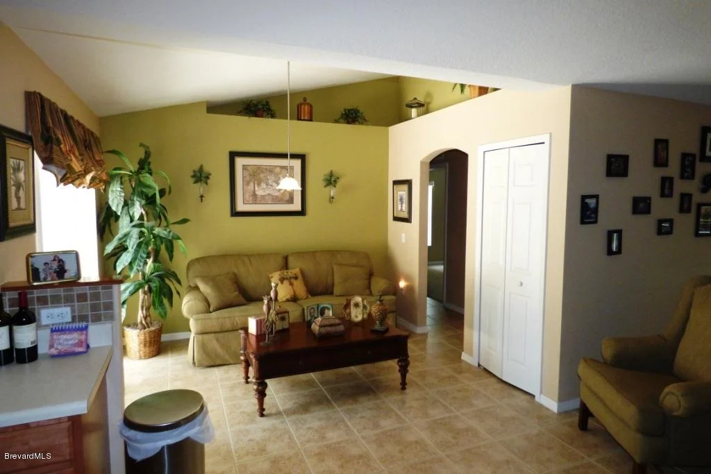 Photo of 930 SE Sable Circle