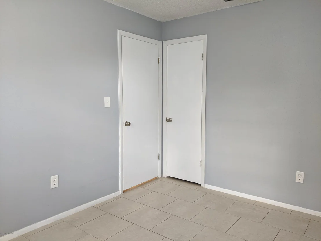Photo of 409 Count Street
