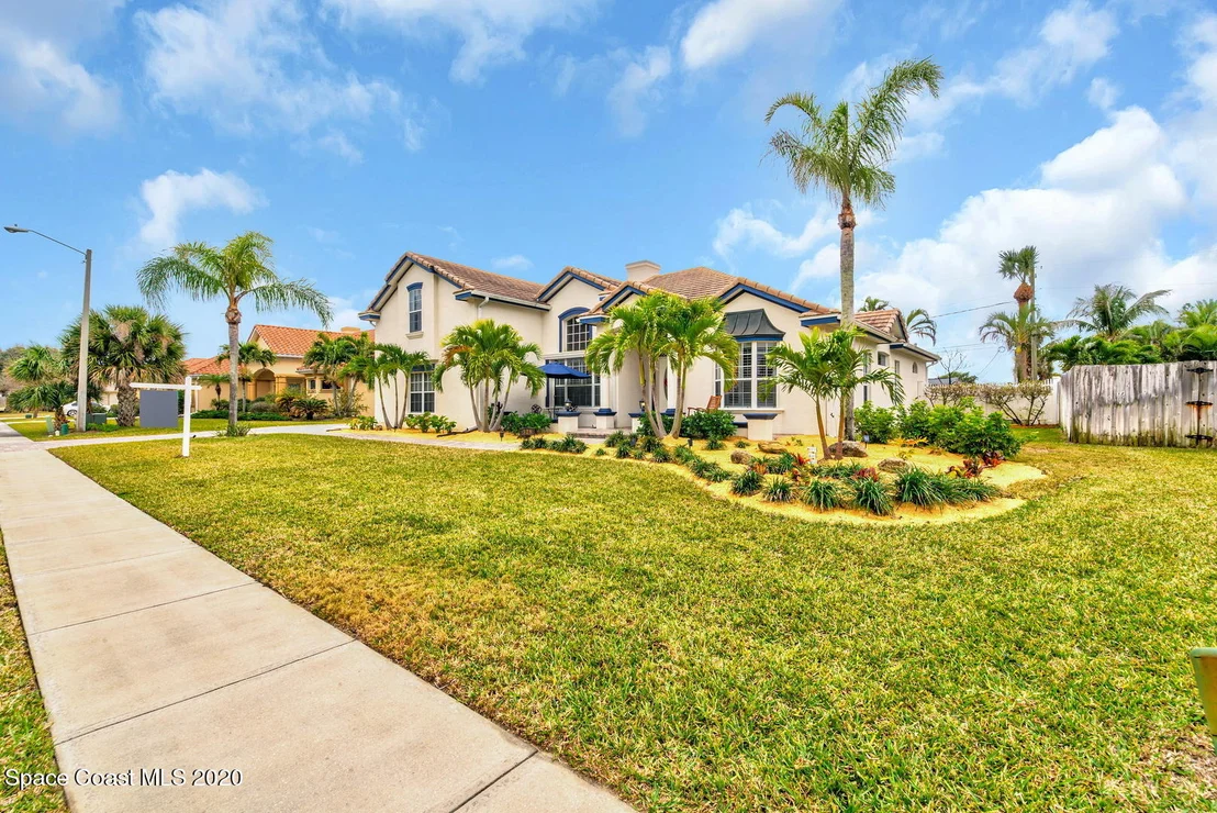 Photo of 328 Rio Villa Boulevard