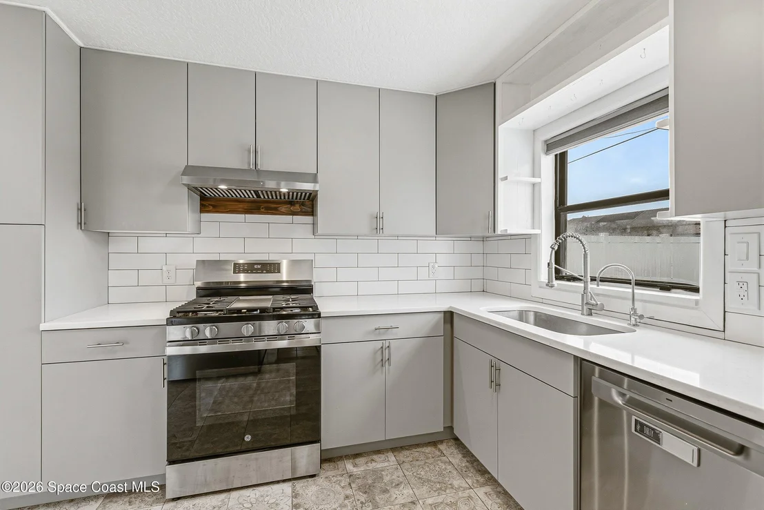 Photo of 632 Teak Drive