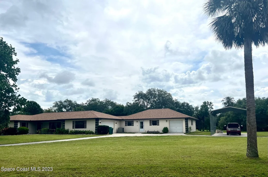 Photo of 3685 Deerwood Trail