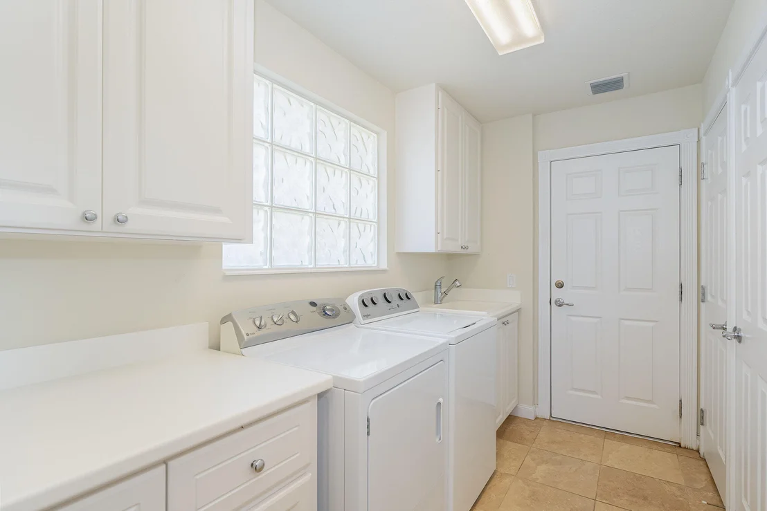 Photo of 3492 Hyperion Way SE