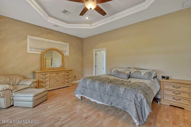 Photo of 1145 Tuckaway Drive