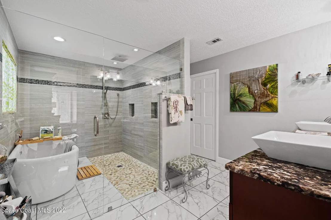 Photo of 810 Kerry Downs Circle