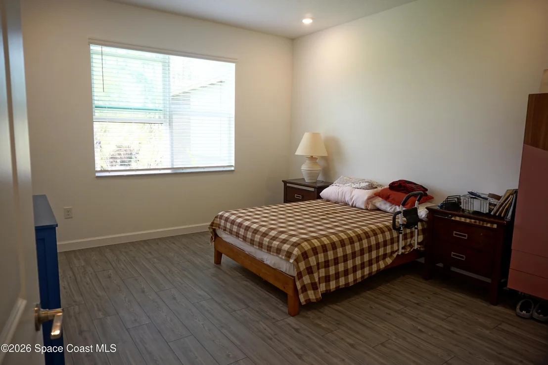 Photo of 1916 Cerulean Drive NW
