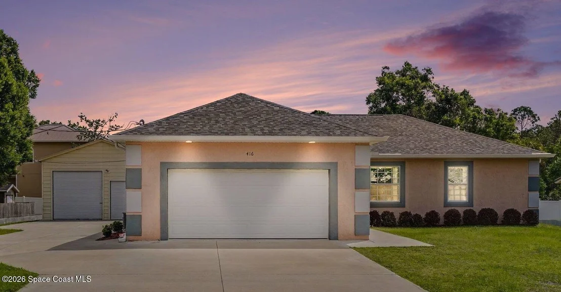 Photo of 416 La Veta Drive