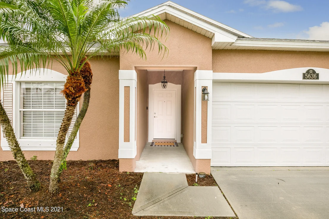 Photo of 5636 Indigo Crossing Drive