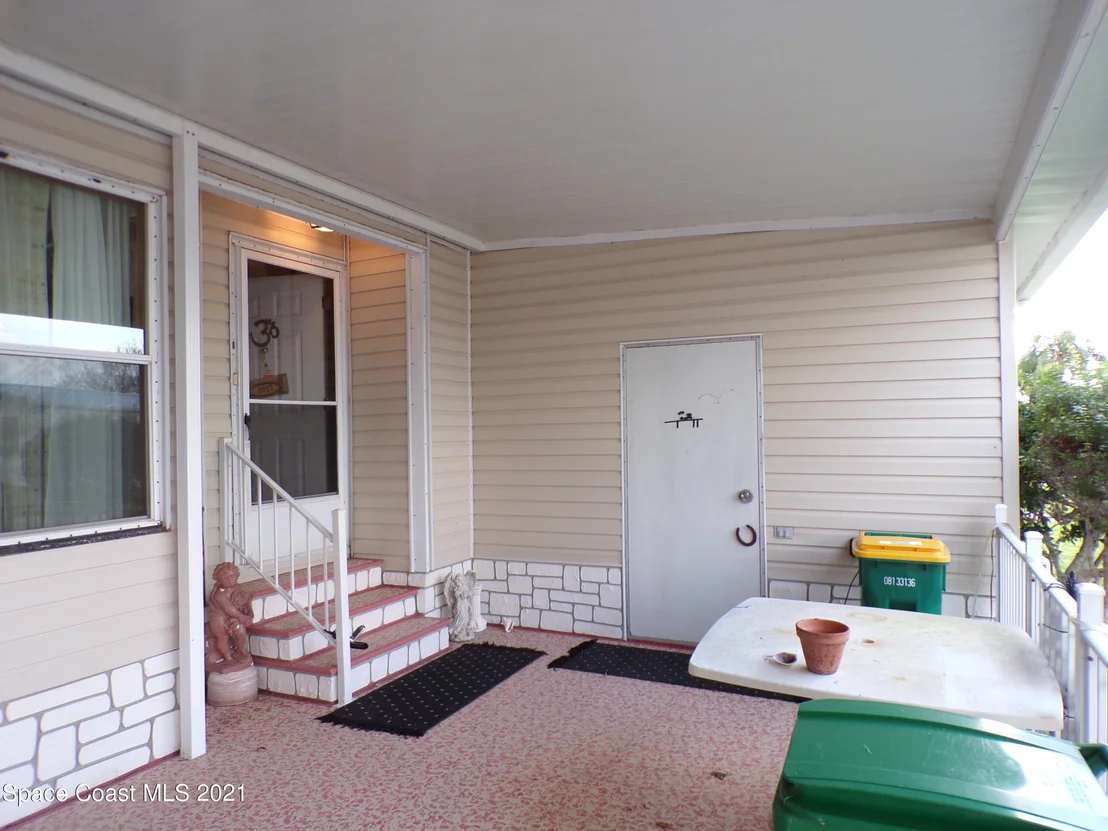 Photo of 1017 Dracena Drive