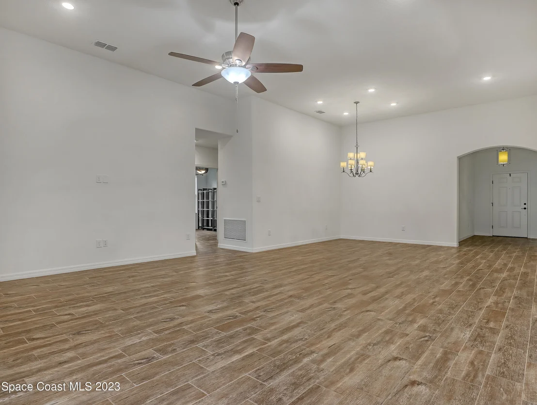 Photo of 2181 Lune Court