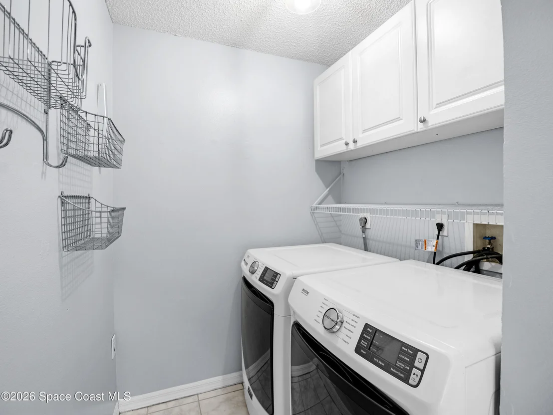Photo of 1034 Webster Road SE