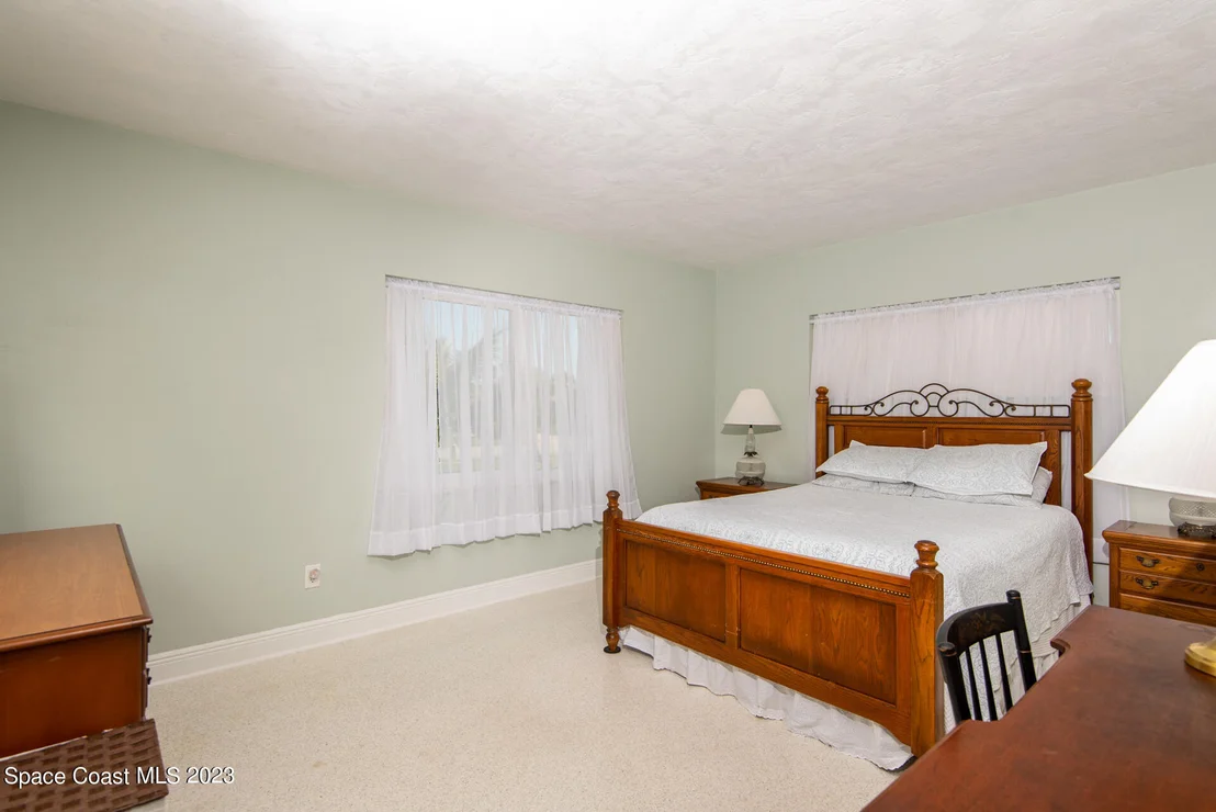 Photo of 775 Malibu Lane