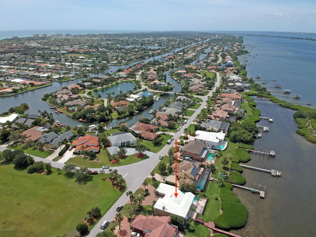 Photo of 454 Lanternback Island Drive