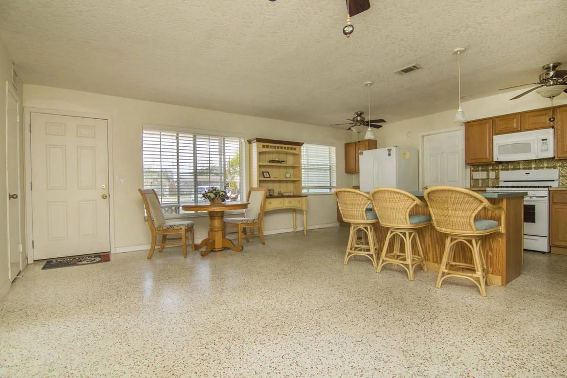 Photo of 235 Ocean Boulevard