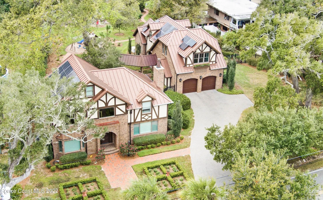 Photo of 1335 Rockledge Drive