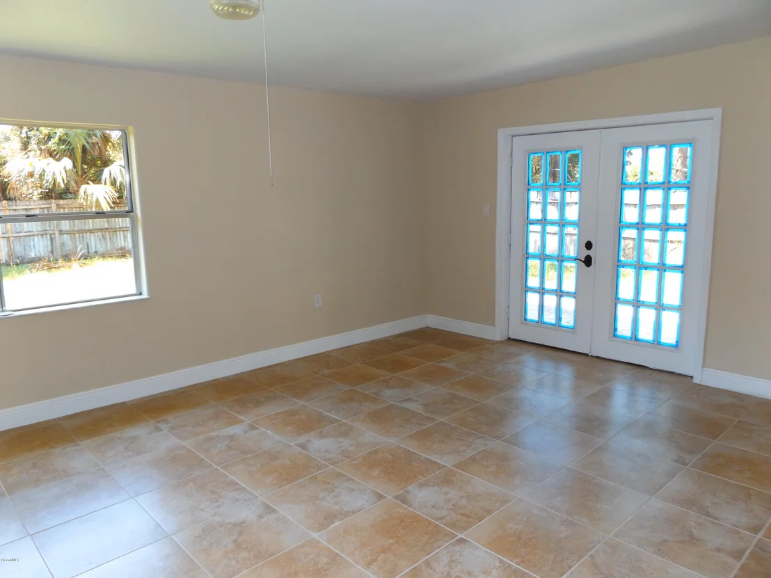 Photo of 6517 Arton Street